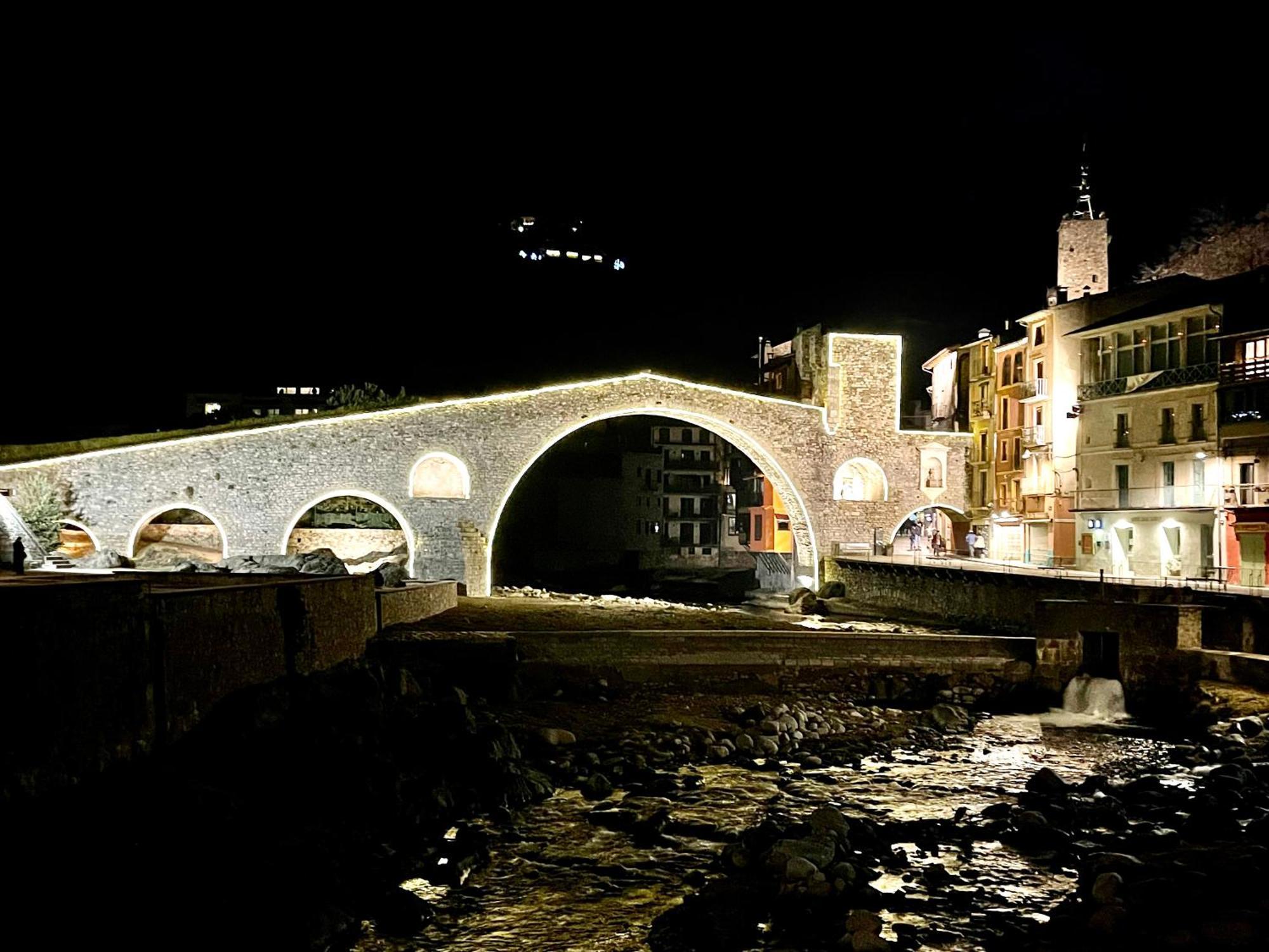 Apartamento Colgante Al Rio Con Vistas Al Puente Camprodon Exterior foto